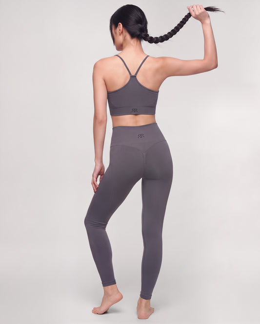 Set Leggings Dynamic Sculpt + Brassiere Power Core (Grigio)